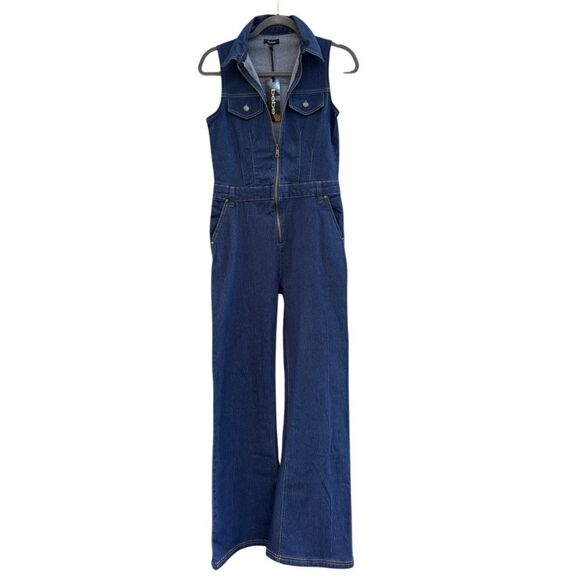 NWT Bebe Women's The Feminine Utility Jumpsuit in Denim Indigo Blue Size Medium - Picture 5 of 10